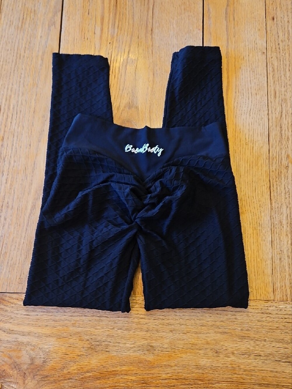 BOOM BOOTY Black Anti-cellulite Leggings with Scrunch Butt, V Waist